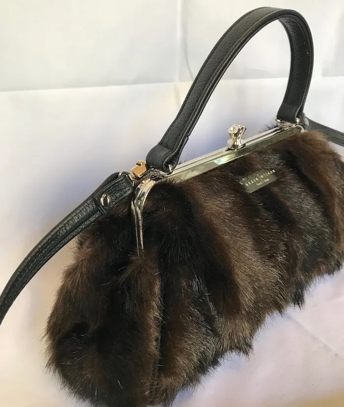 4077S-Faux Mink/Chestnut