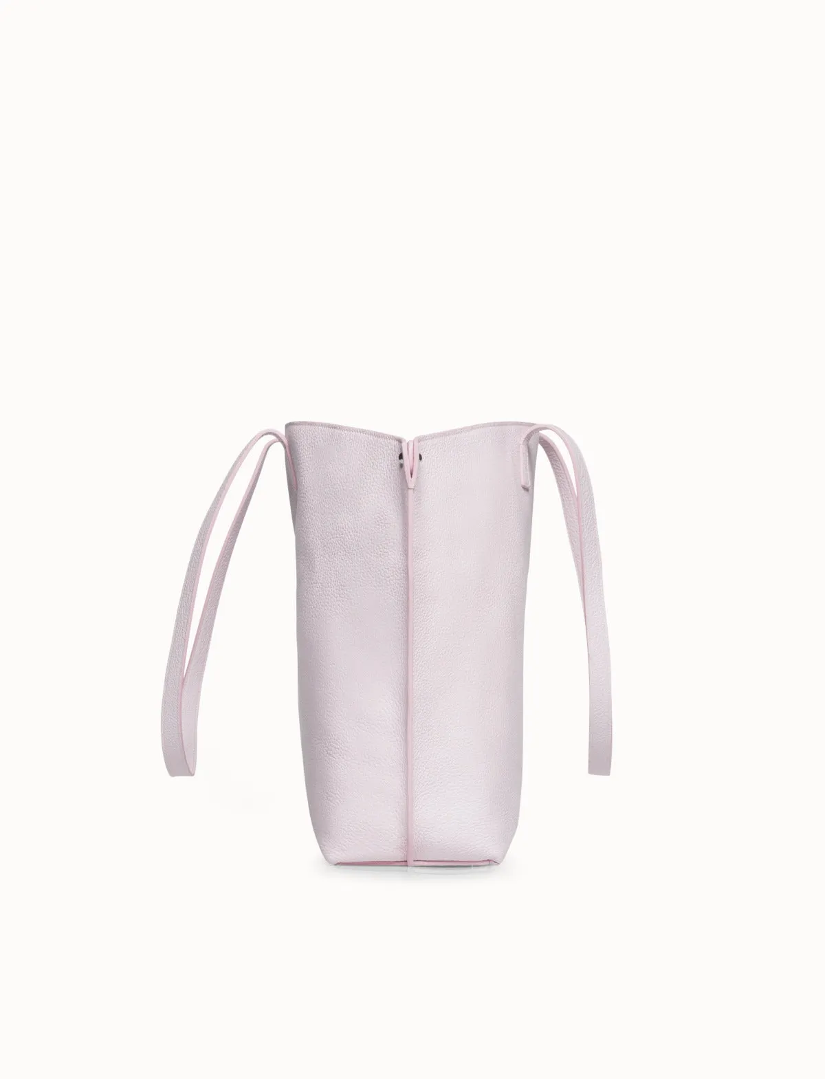 Ai Medium Shoulder Tote