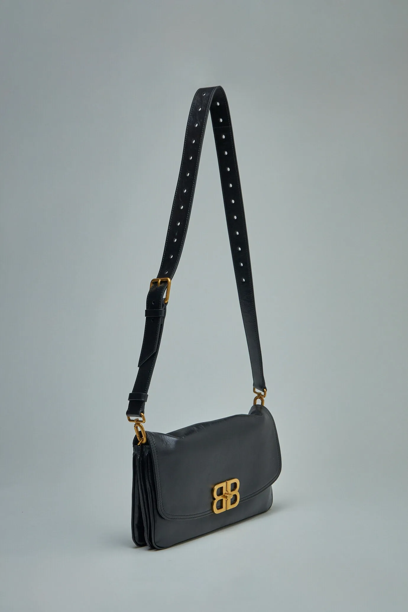 BB Soft Medium Flap Bag