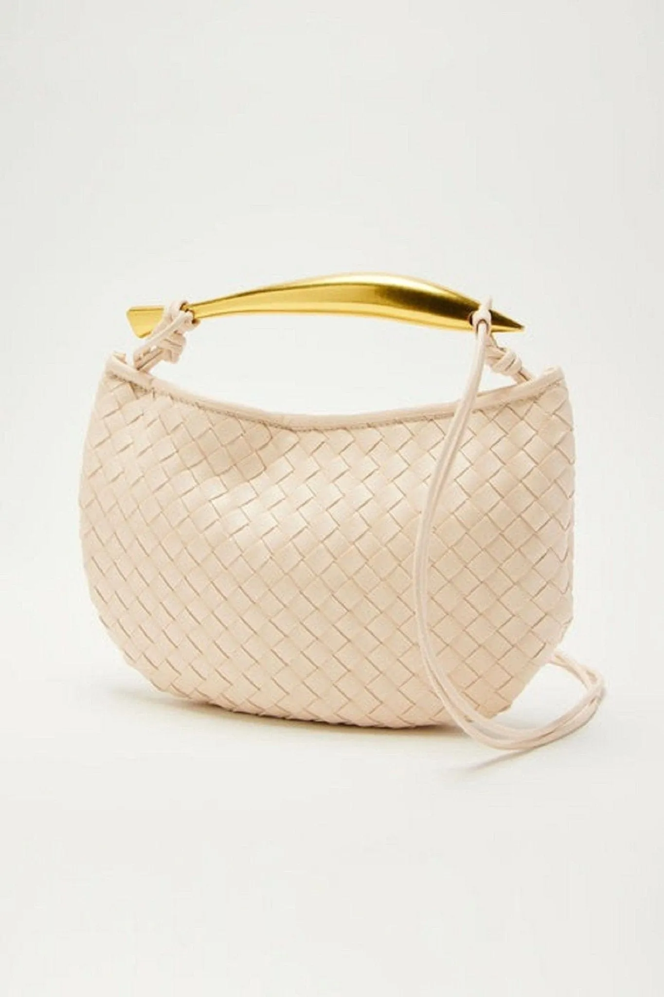 CHU025 Golden Handle Woven Bag