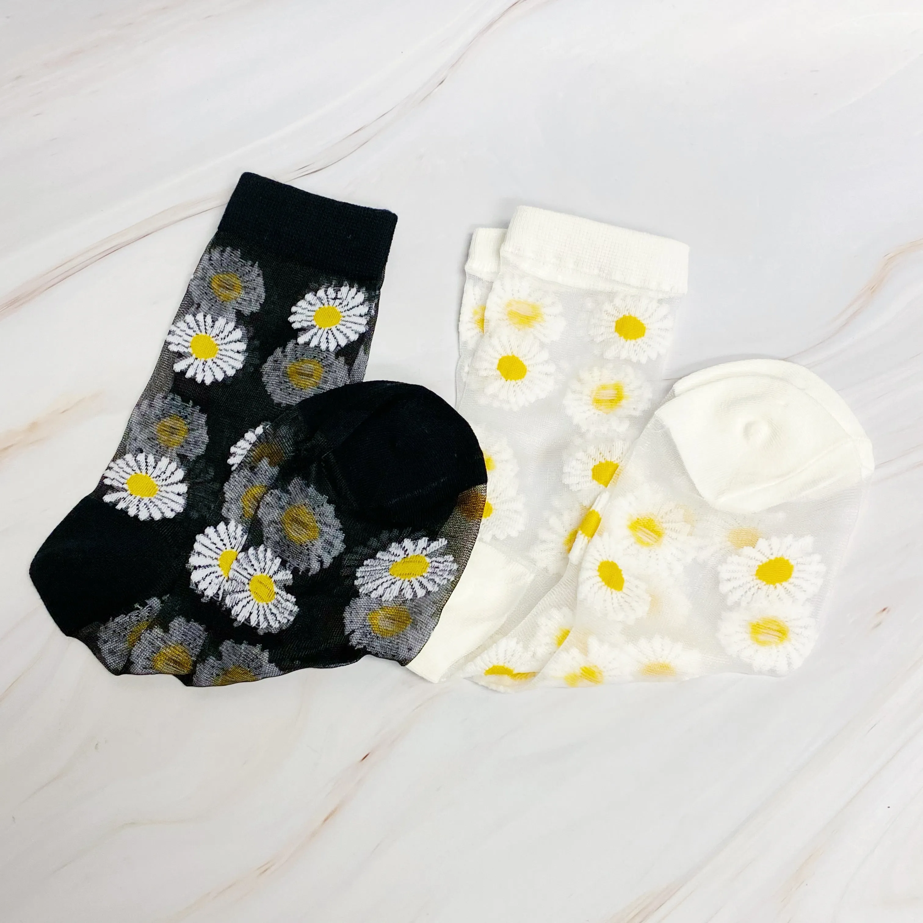 Daisy Field Sheer Socks Set Of 2 Pairs