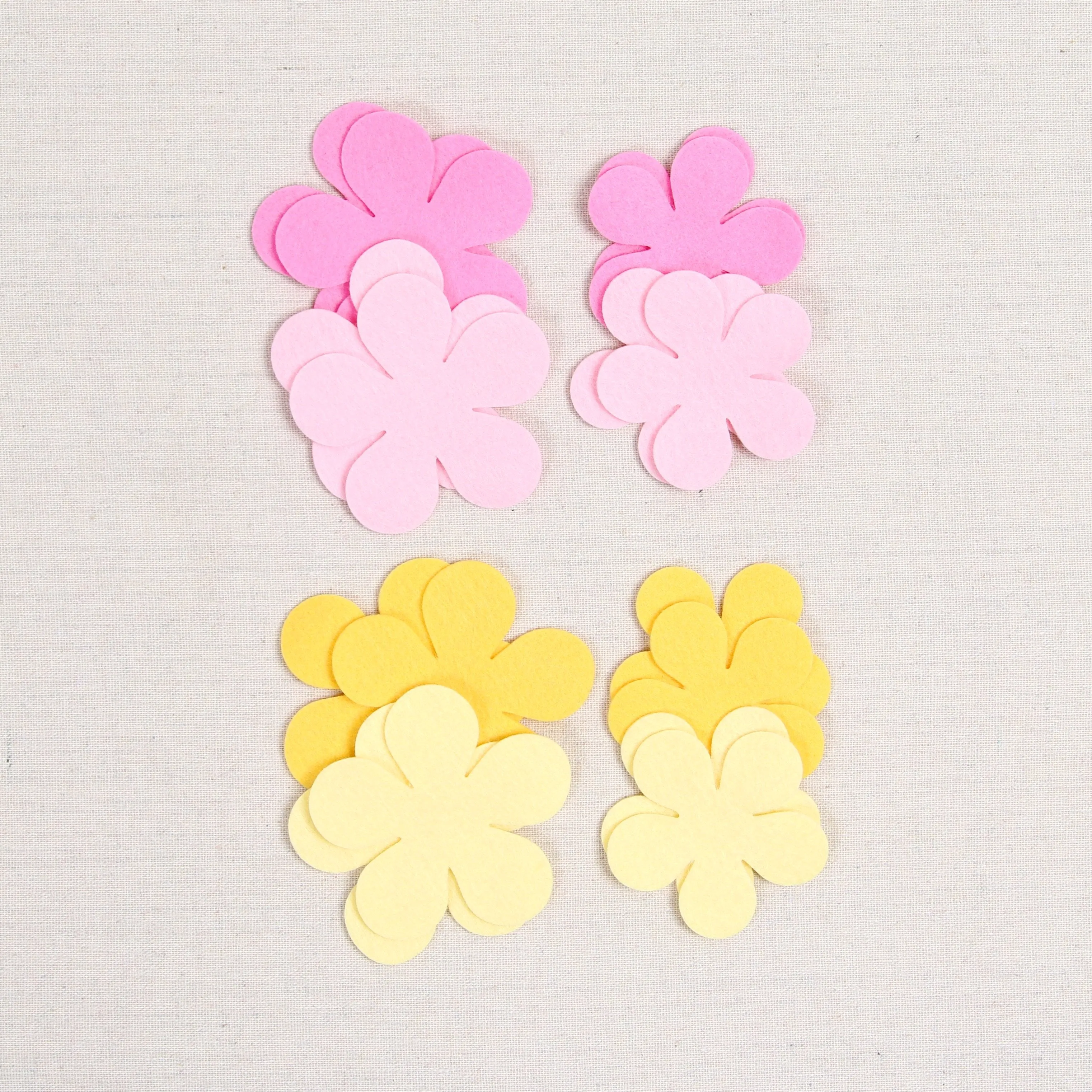 Felt-fetti Classic Blossoms, die cut shapes