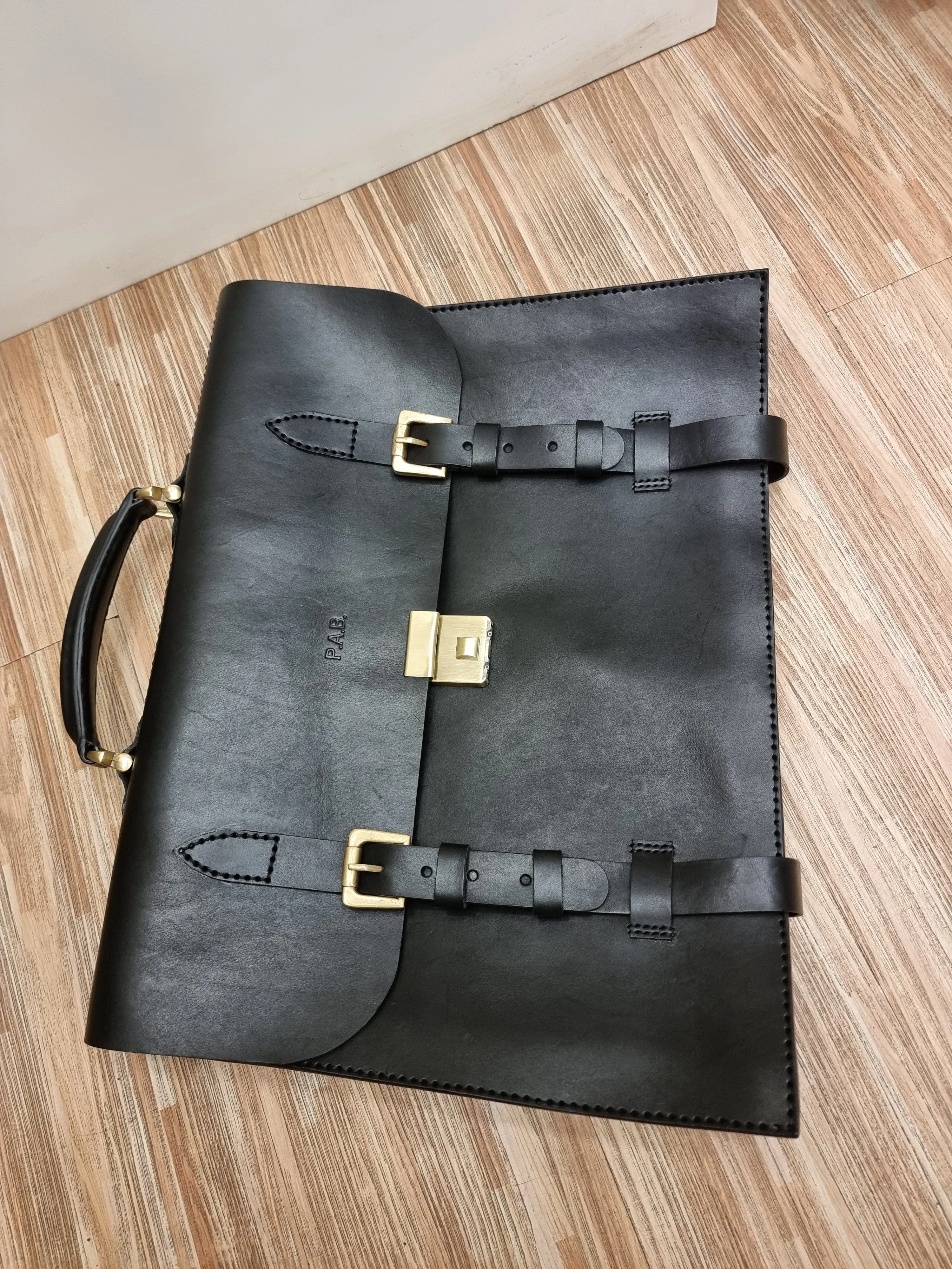 Handmade english leather briefcase