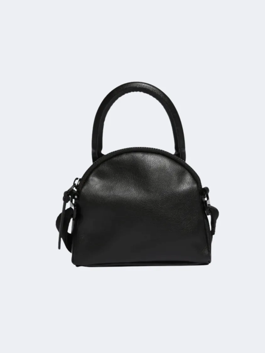 Ht4771-Pu Kettle Bag Black/White