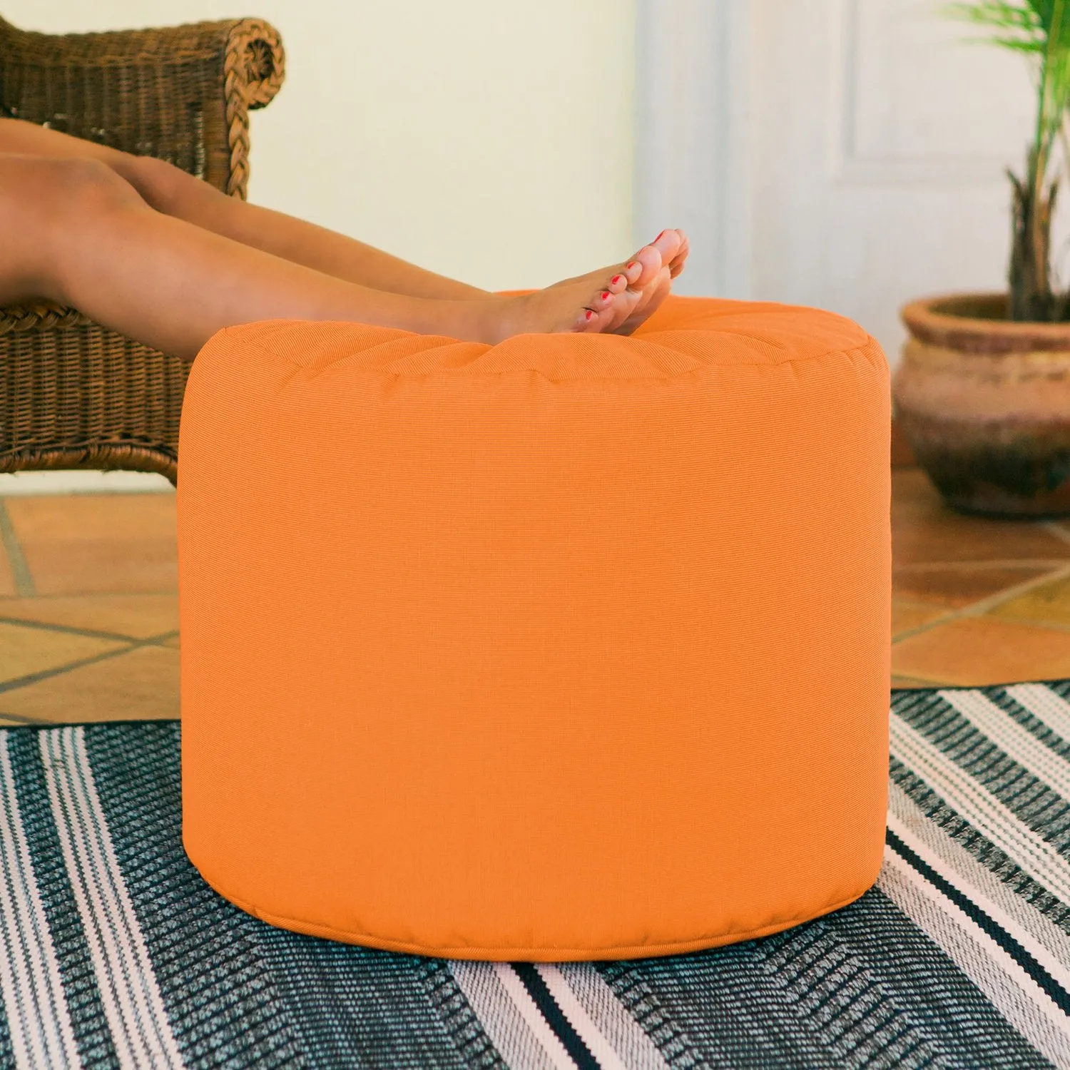 Jaxx Spring Outdoor Ottoman / Side Table