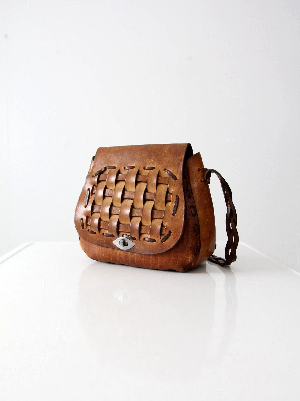 vintage 60s basket weave leather shoulder bag